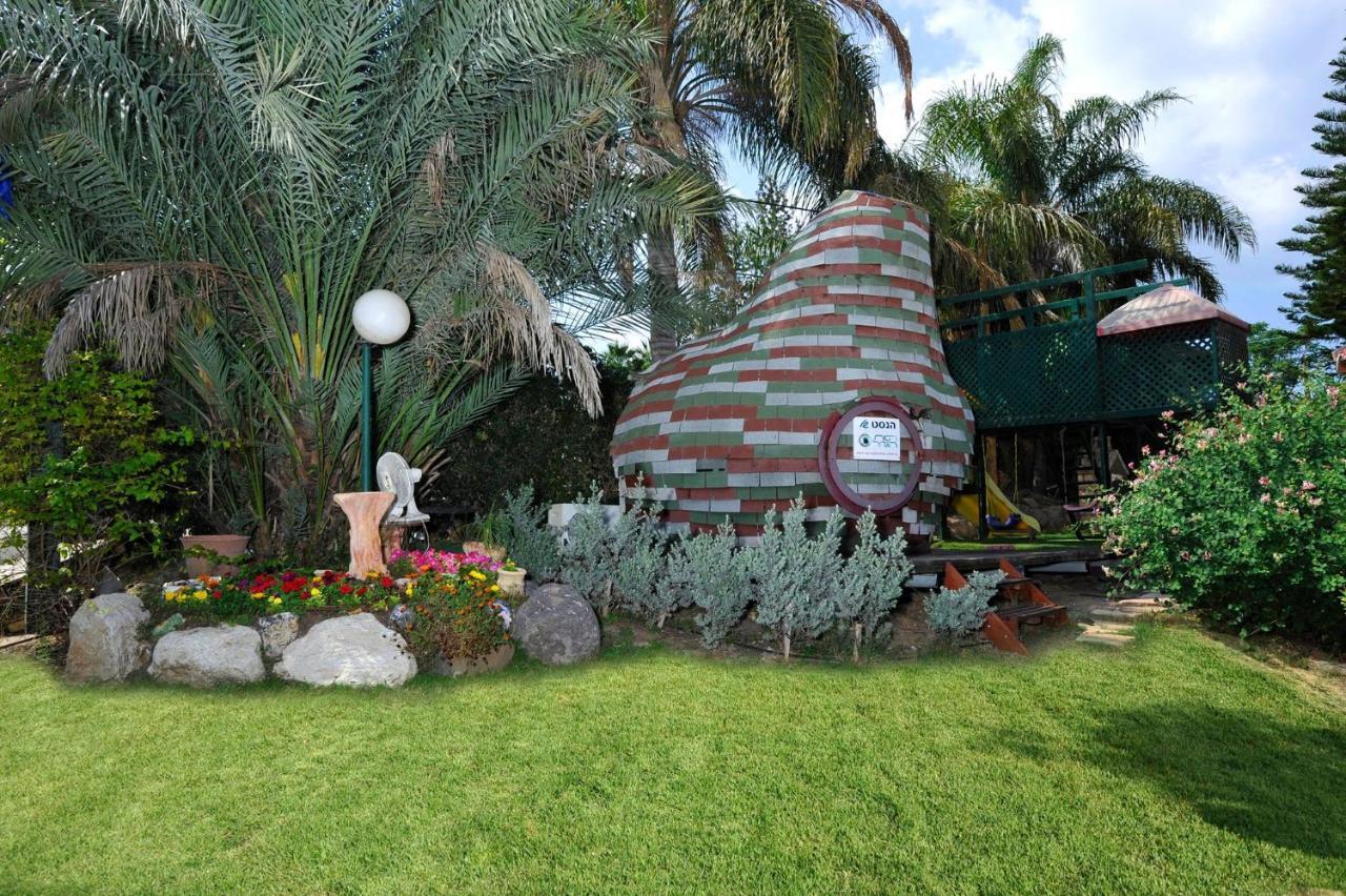 Suite In Nature Menaẖemya Exterior foto